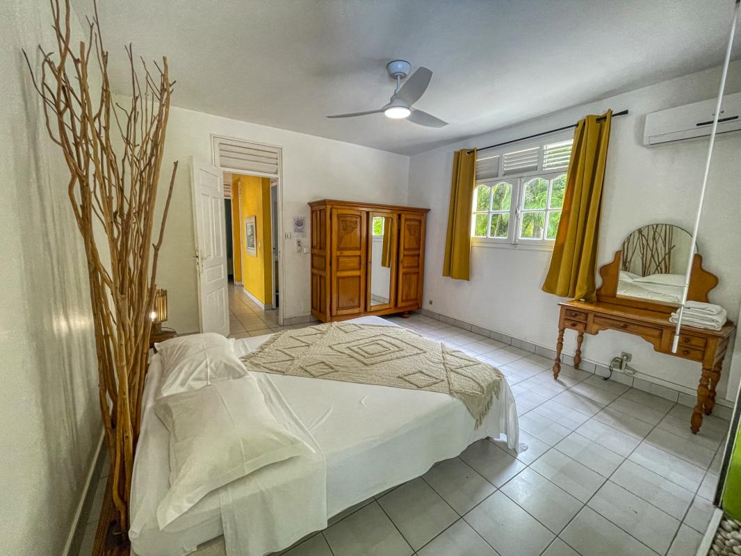 26.Location villa piscine Saint François Guadeloupe_Suite jacuzzi Rdc